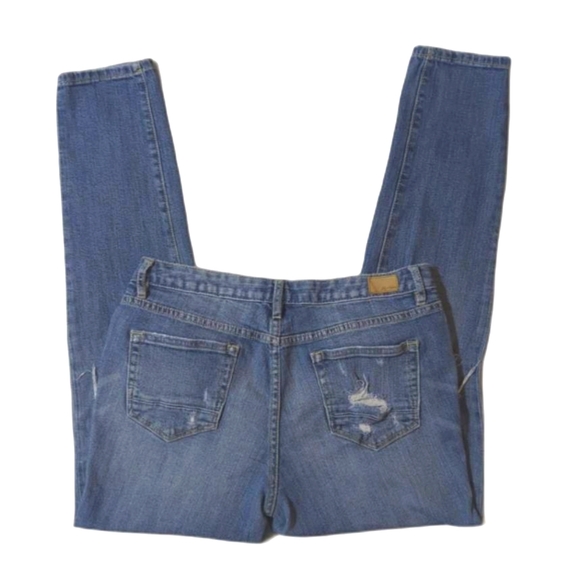 Chip Foster Distressed Jeans - Picture 4 of 6